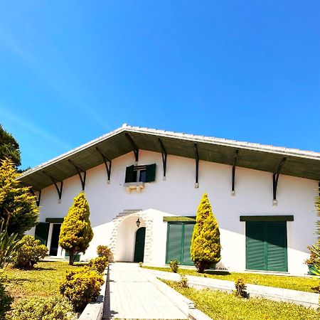 Leiria Side Exterior foto